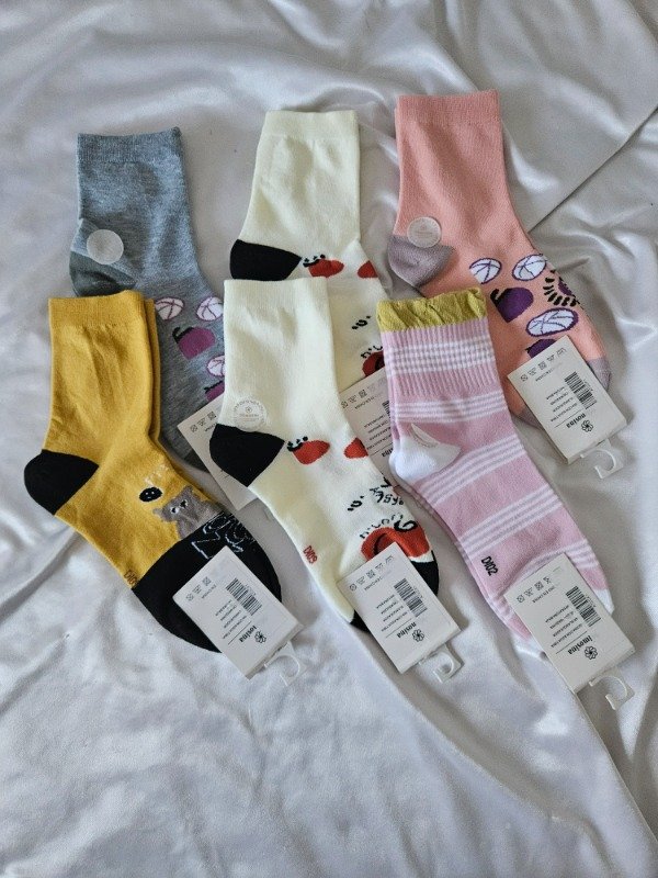 Producto - MEDIAS LARGAS IMPORTADAS PACK DE 6