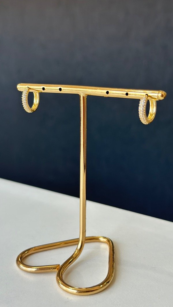 Producto - Argolla Gudrun fina M 1,2cm laminadas en oro 18k