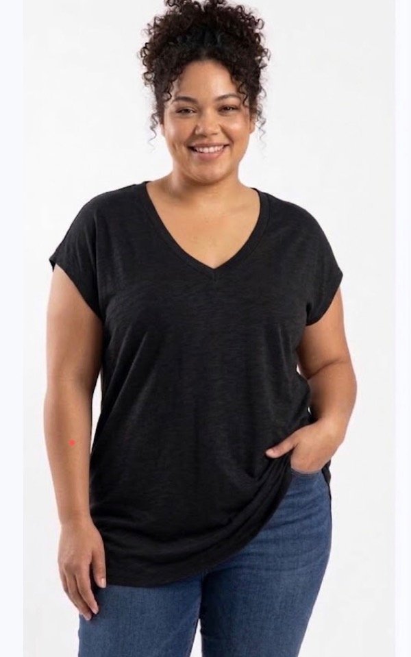 Producto - Remera black - para todos los looks - 0