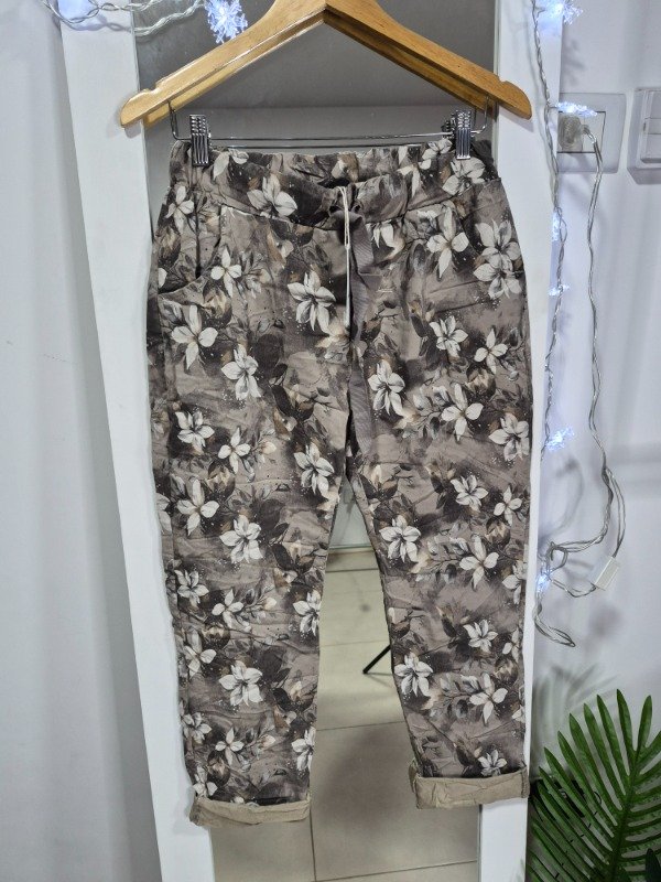 Producto - Babucha Moda Italiana Super Elastizada 44 al 50 - Marroncito