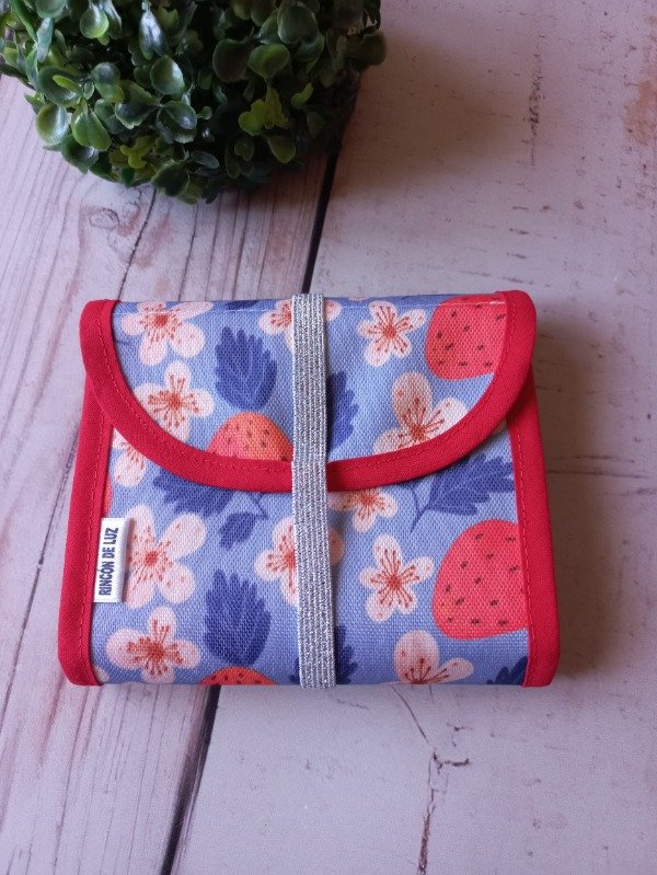 Producto - Estuche Intimo desplegable - Frutillas