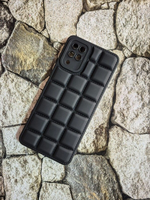 Producto - Funda puffer chocolate Samsung A12 negra