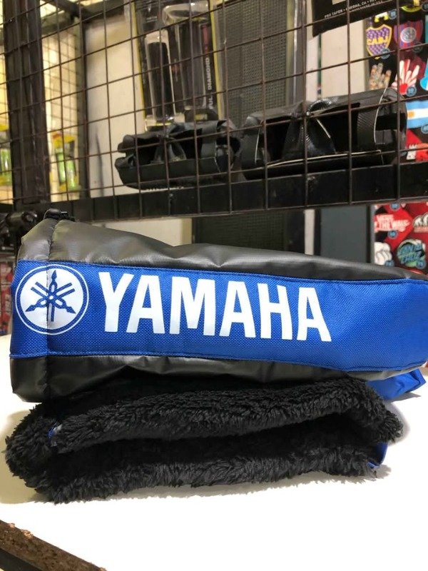 Producto - Cubre Mangas con Corderito Logo Yamaha Azul