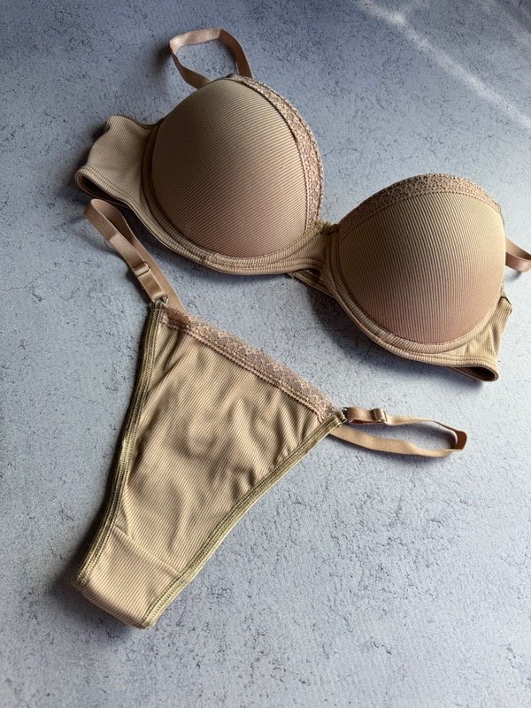 Producto - CONJUNTO ARMADO MORLEY BEIGE