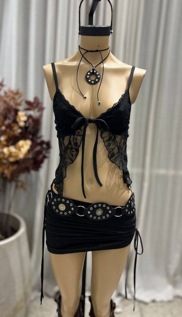 Producto - TOP PICOS ENCAJE NEGRO