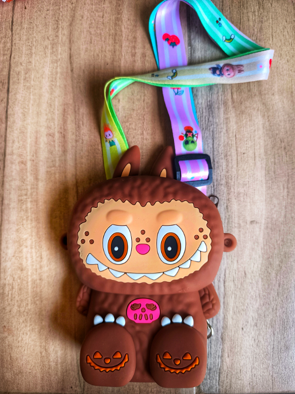Producto - Cartera silicona Labubj