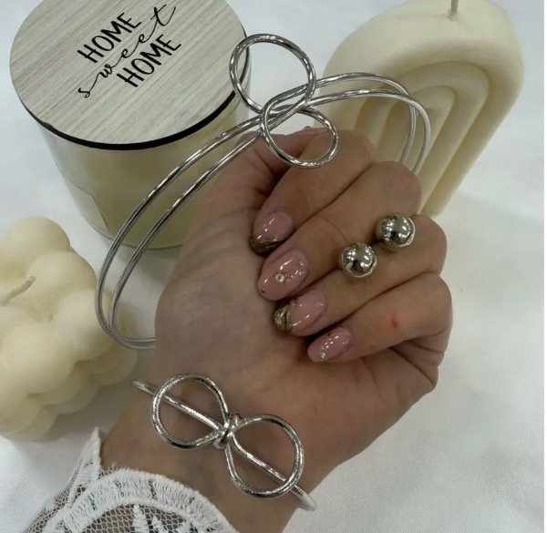 Producto - Set infinito acero blanco - chocker, esclava y aros