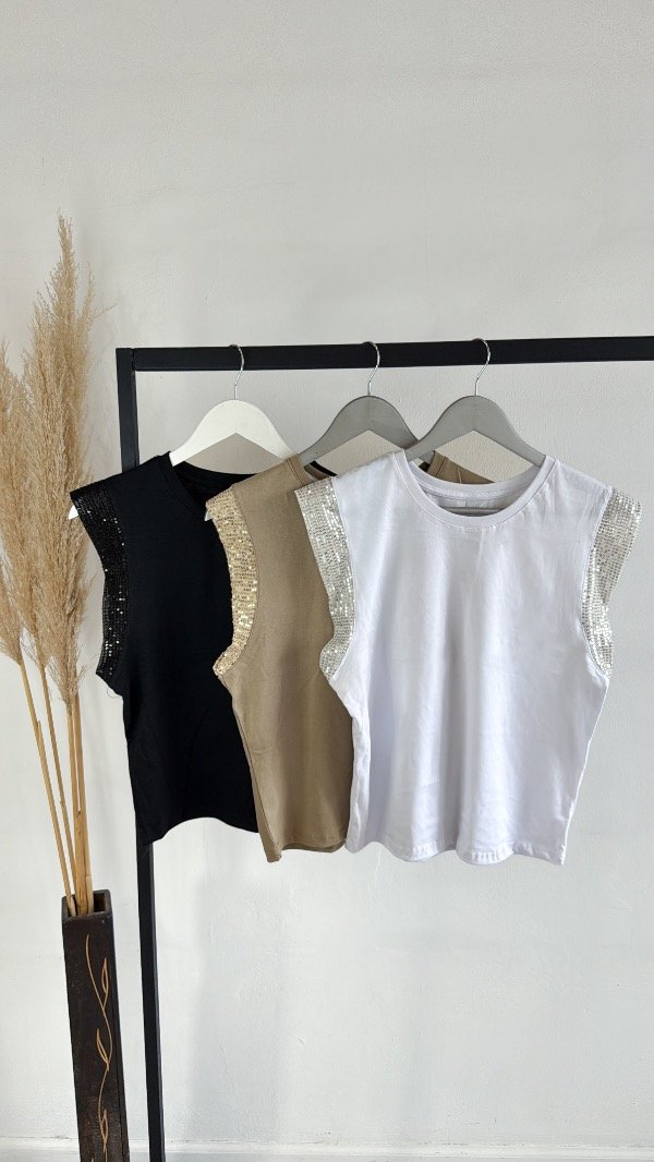 Producto - MUSCULOSA BERA