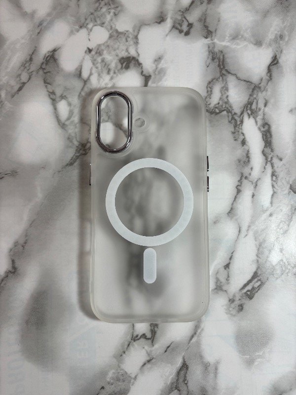 Producto - Funda MagSafe mate transparente iph 14 pro