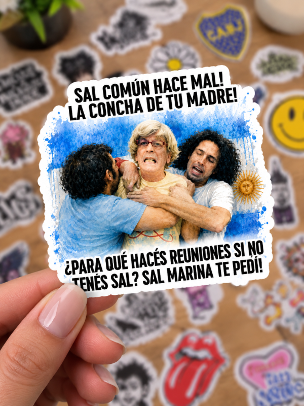 Producto - Sticker // Sal común hace mal