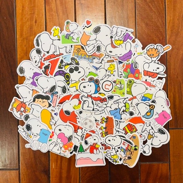 Producto - Stickers Impermeables Snoopy Aleatorios