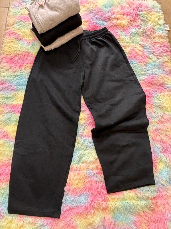 Producto - Pantalón Baggi Liso