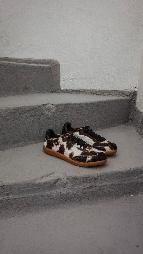 Producto - ZAPATILLAS VASERY VACA