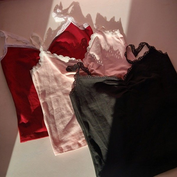 Producto - Musculosa puntilla