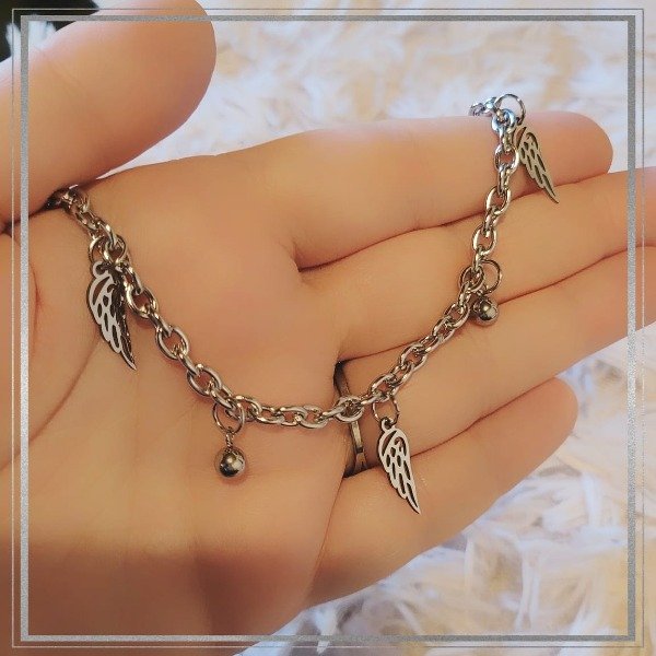 Producto - Pulsera fina económica alitas