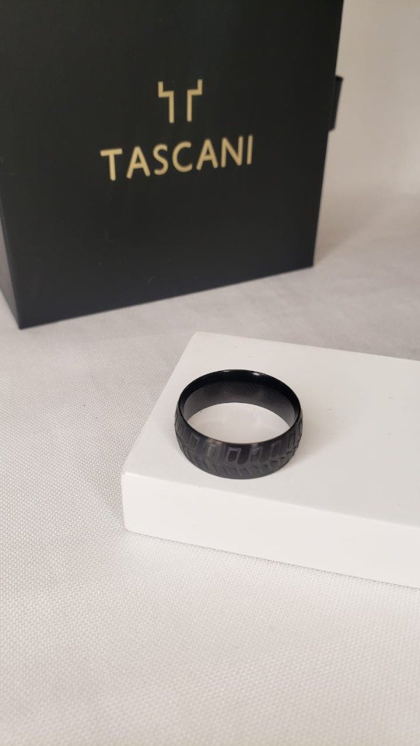 Producto - Anillo negro tascani