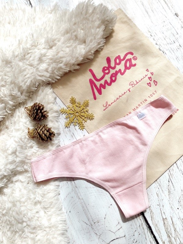 Producto - LESS BASICA ROSA DE NAVIDAD