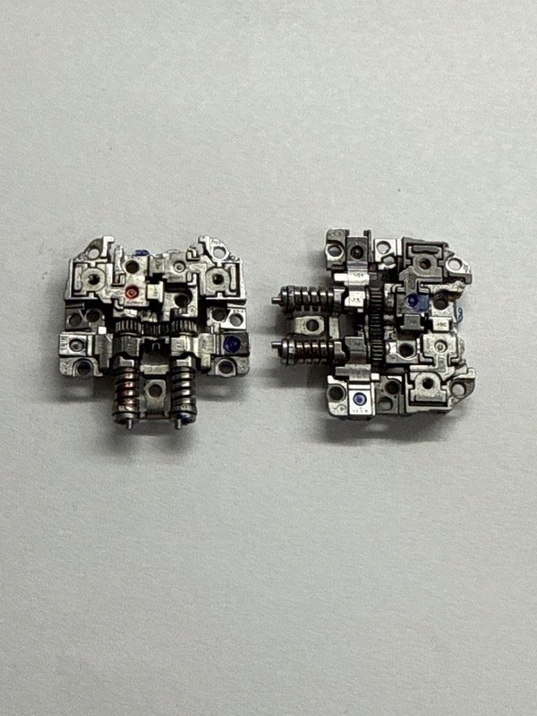 Producto - BISAGRA SAMSUNG Z FLIP 6