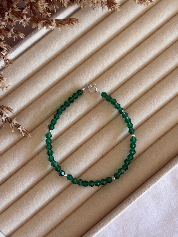 Producto - Pulsera cristal verde y bolitas 18 mm (terminales de Plata 925)