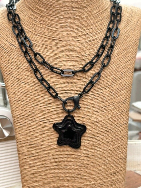 Producto - Collar BLACK STAR