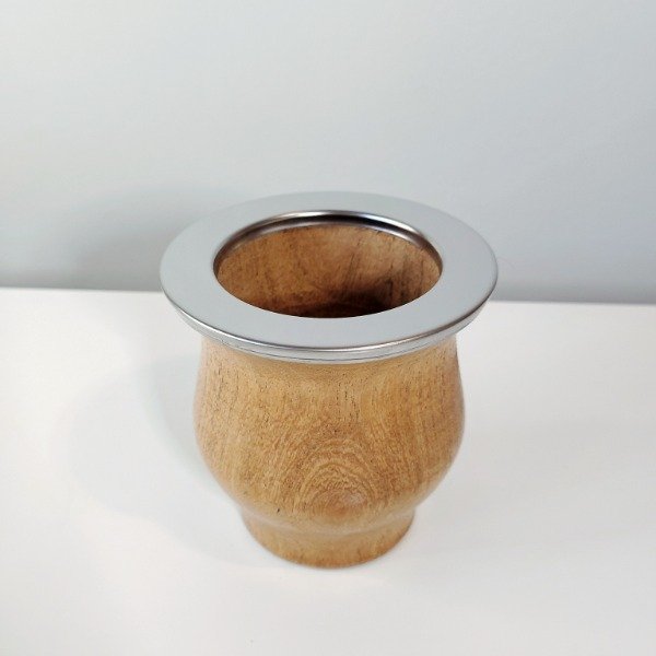Producto - CAMIONERO DE MADERA ALGARROBO CON VIROLA DE ACERO INOXIDABLE - 1