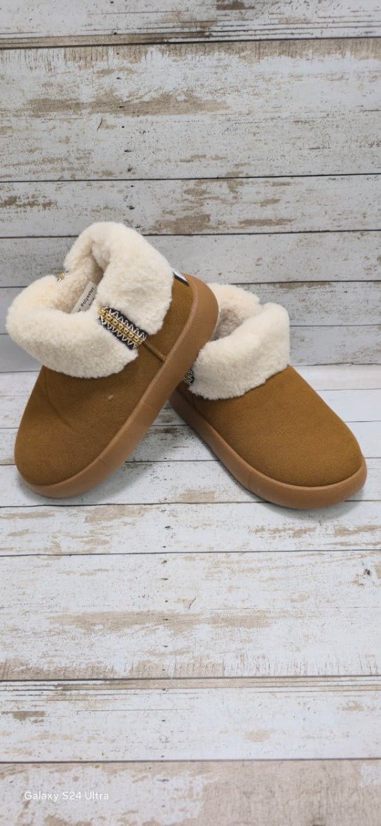 Producto - pantubota lisa con piel marron del 36 al 40 - 2