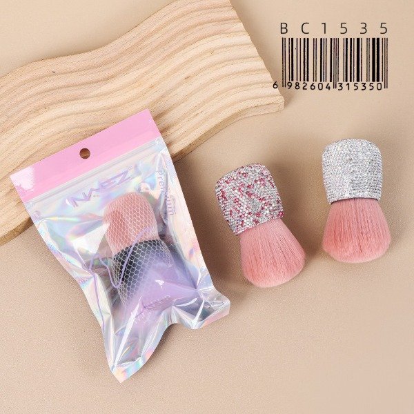 Producto - Brocha Gorda para Maquillaje y Polvo Kabuki Ovalada Strass Naez BC1535
