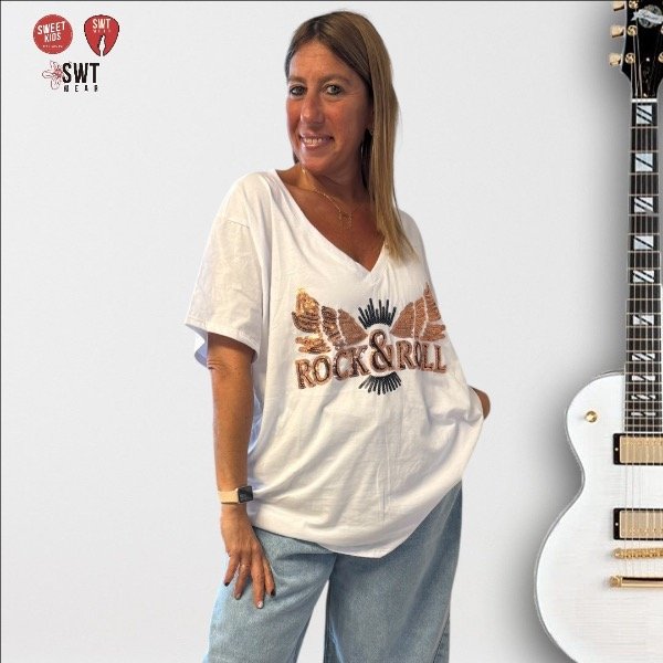 Producto - Remera Rock and Roll Alas Lentejuelas Algodón Escote en V 4XL