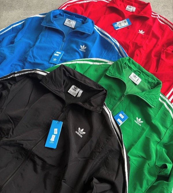 Producto - Campera Adi Retro