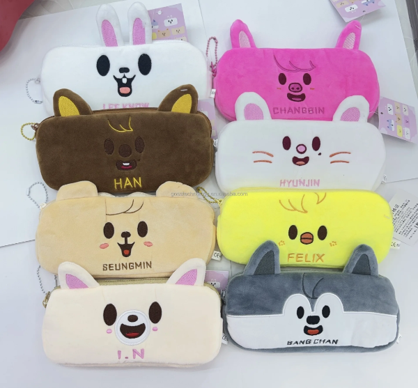 Producto - Cartuchera Skzoo Felpa Stray Kids