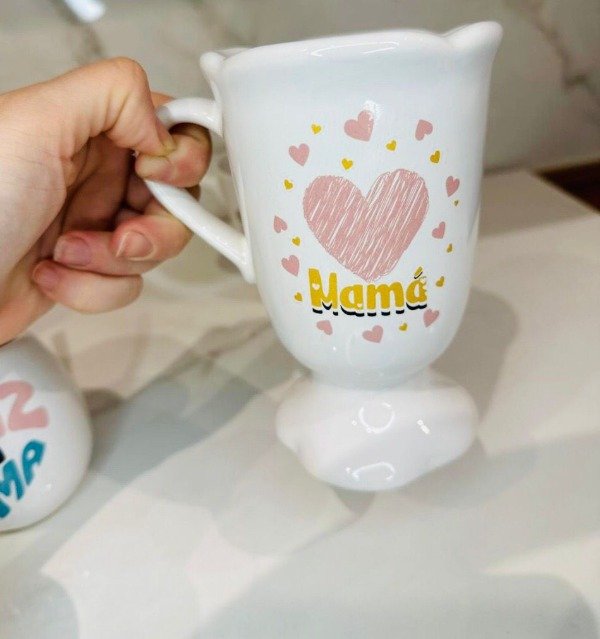 Producto - CHOCOLATERA BLANCA CON ROSA