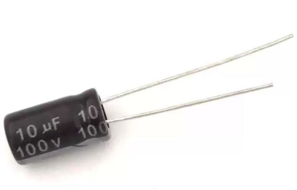 Producto - Capacitor Electrolítico de 10uF x 100V