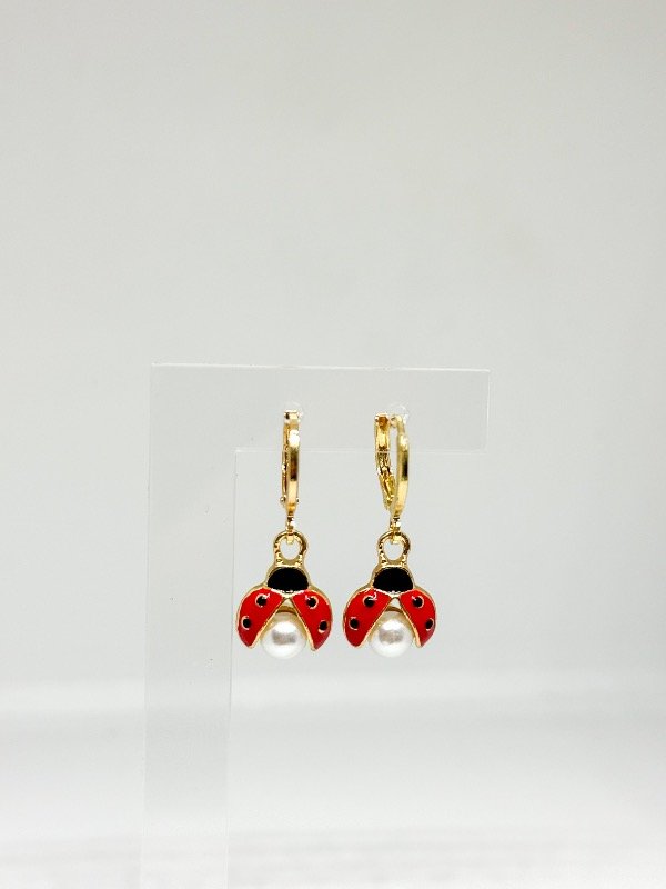 Producto - Aros colgantes acero dorado mariquita con perla