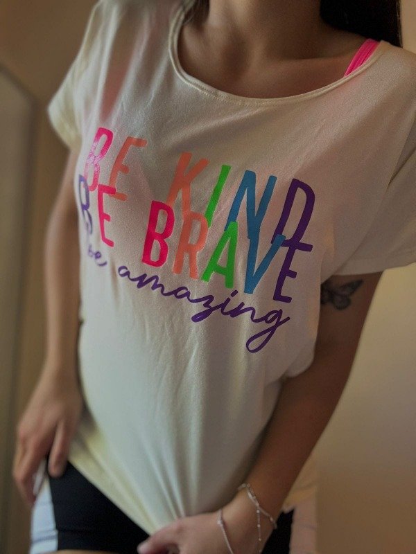 Producto - REMERA ESTAMPADA - NATURAL