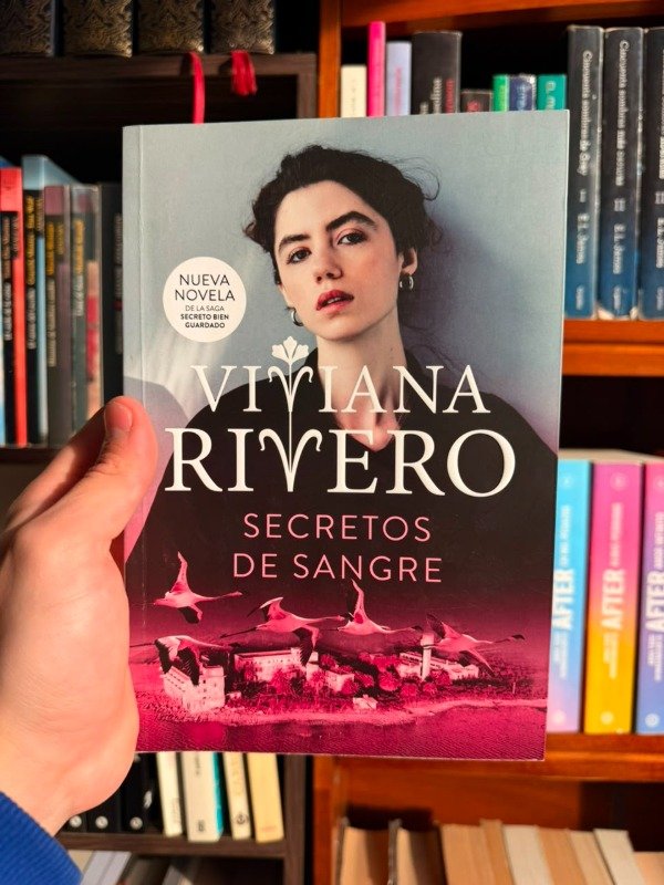 Producto - Secretos de sangre (Viviana Rivero)