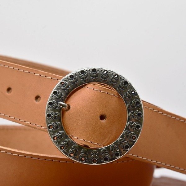 Producto - Cinturón Circular Níquel - Hebilla Calada