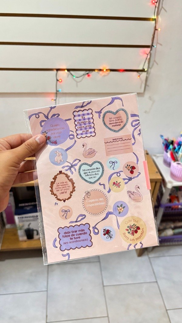 Producto - Plancha de stickers Coquette