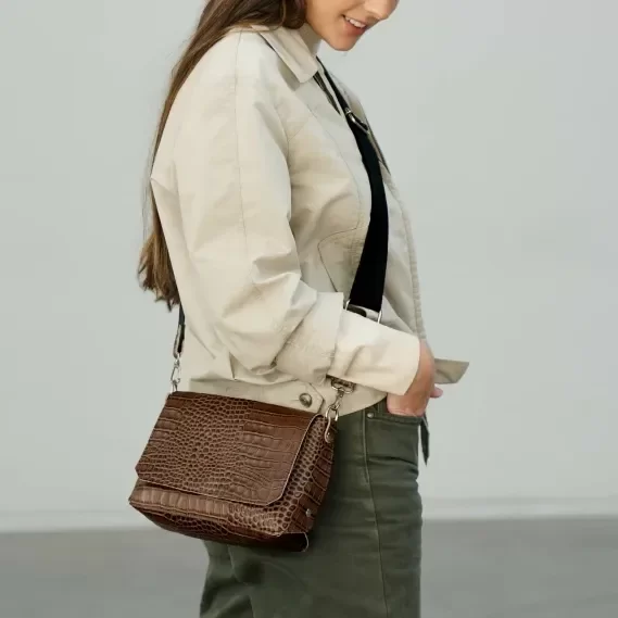 Producto - Bandolera Croco