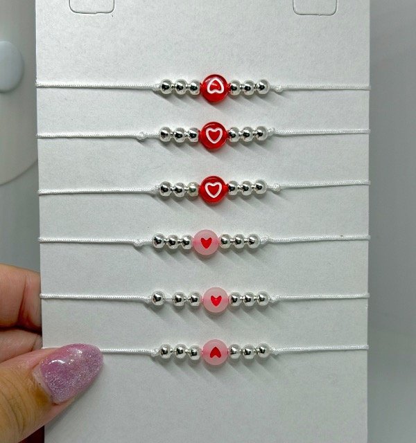 Producto - Pack x6 pulseras corazones ajustables