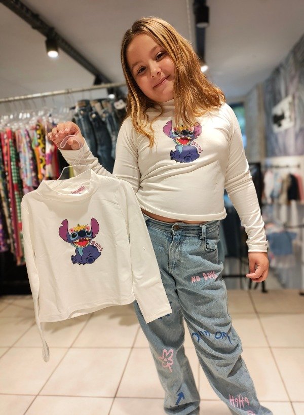 Producto - Media polera stitch