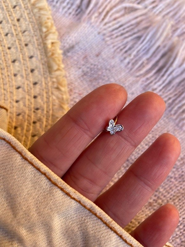Producto - Ear cuff mini mariposa A.Q