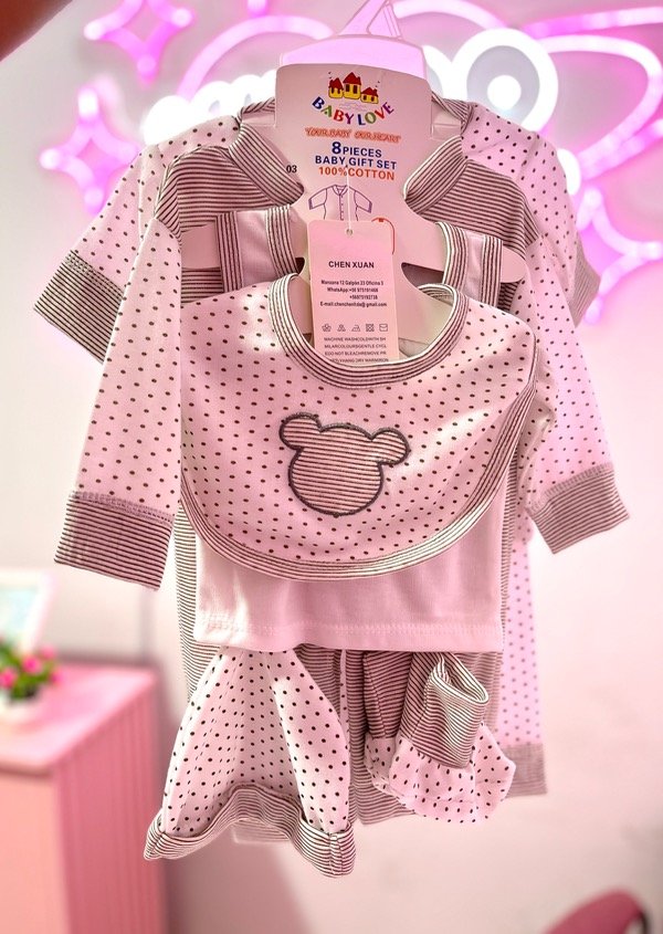 Producto - Set bebé 8 piezas RN