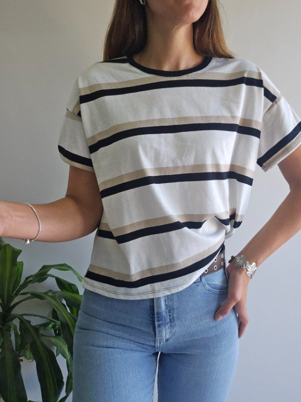 Producto - Remera AMY