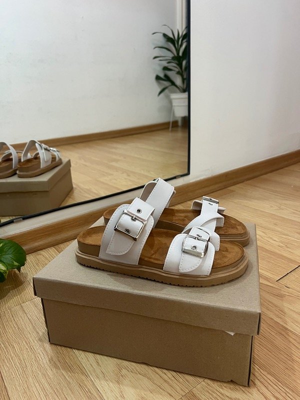 Producto - Sandalias Bibury blancas