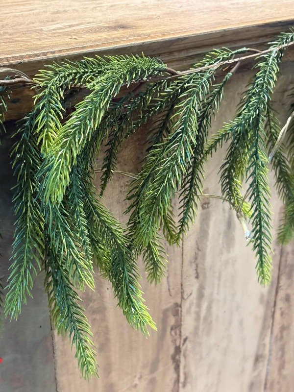 Producto - GUIRNALDA DE PINO