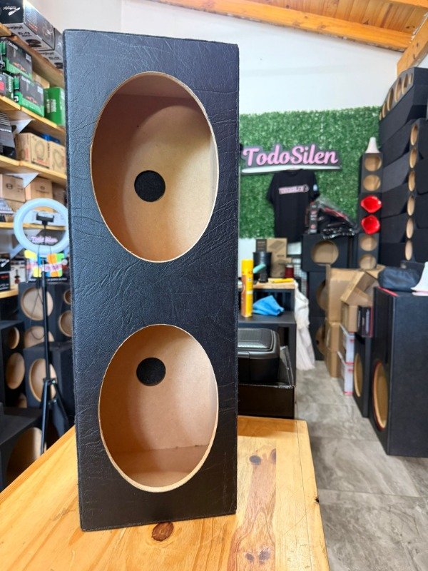 Producto - RAKERA PARA 2 PARLANTES 6X9