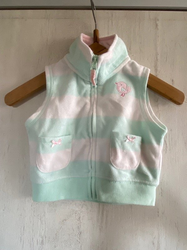 Producto - Chaleco Carters Polar/6-9 meses/