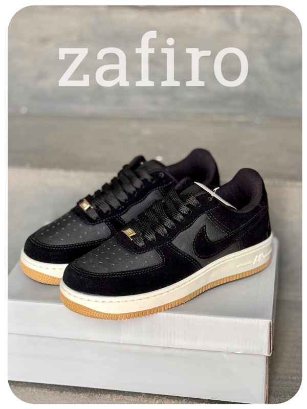 Producto - Nike Air Force Negro