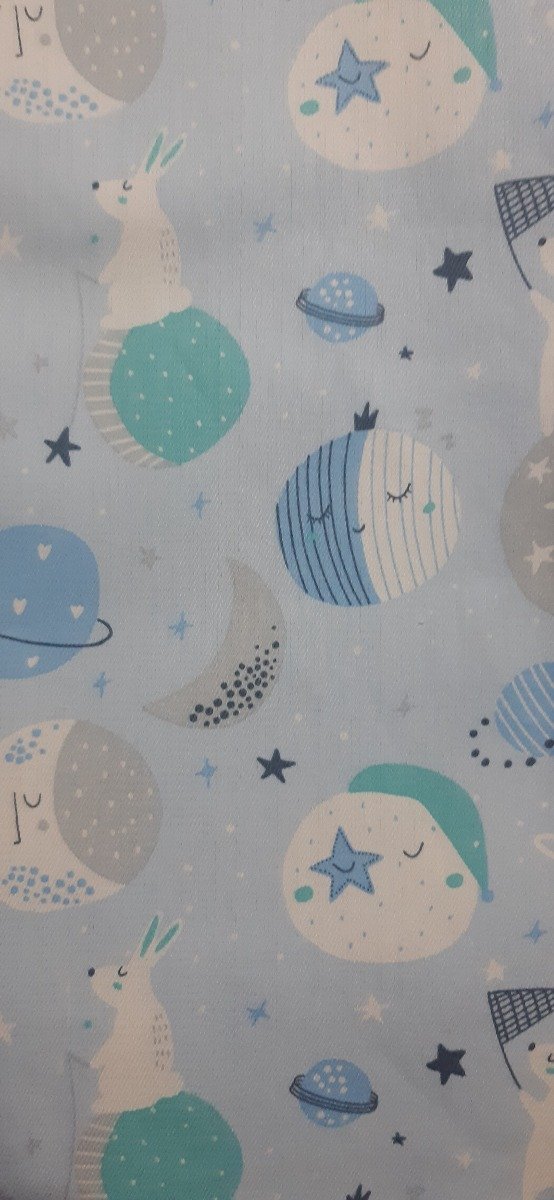 Producto - Almohadón de viaje celeste space