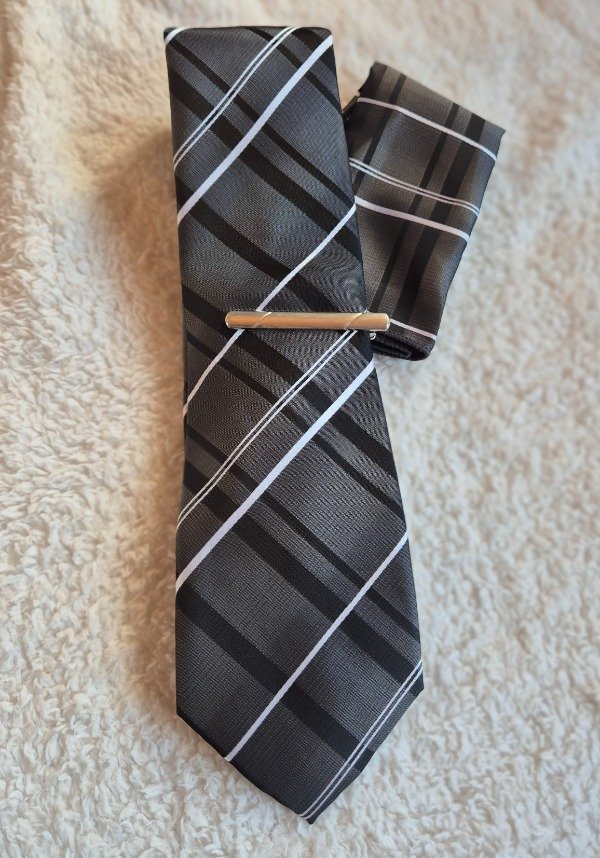 Producto - Set corbata+trabacorbatas+pañuelo B